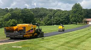 Best Recycled Asphalt Driveway Installation  in Boulder Hl, IL